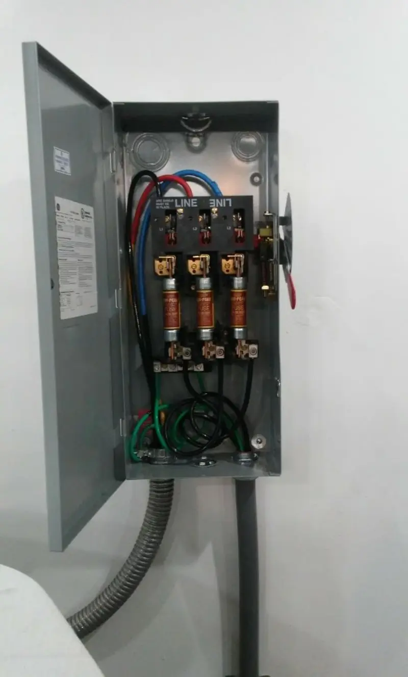 Three-phase disconnect switch installed for Smoke Detector Installation in Kennesaw
